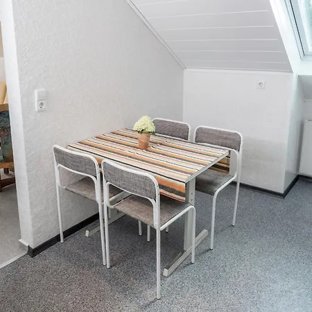 Im Malerischen Kniebis, Cleaning Included